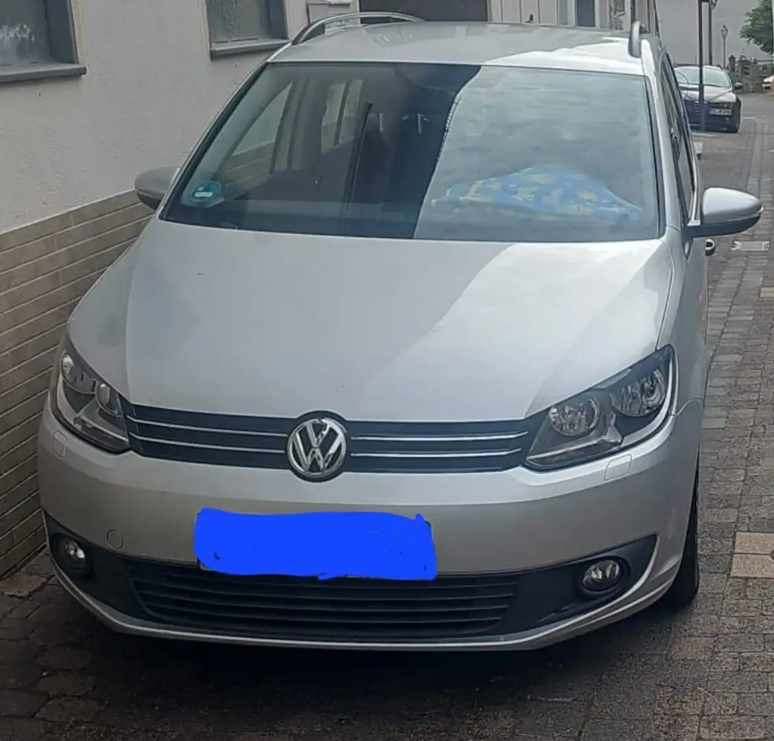 Volkswagen Touran Touran Diesel 1.6 TDI DPF BlueMotion Technology Tr Silber - 2