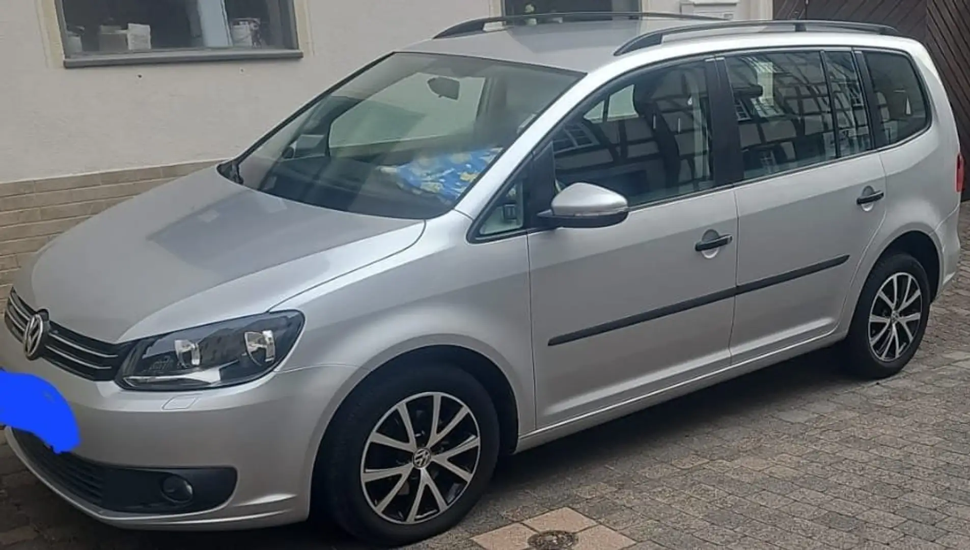 Volkswagen Touran Touran Diesel 1.6 TDI DPF BlueMotion Technology Tr Silber - 1