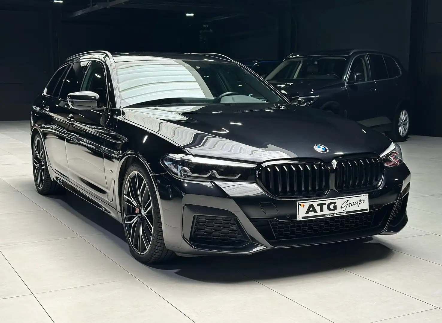 BMW 520 dXAS 190CV BREAK PACK M X-DRIVE FACE LIFT 2021 Noir - 2