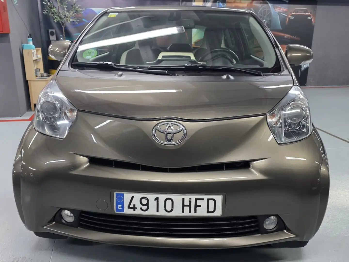 Toyota iQ iQ-S 1.33 VVT-i MultiDrive S - 2