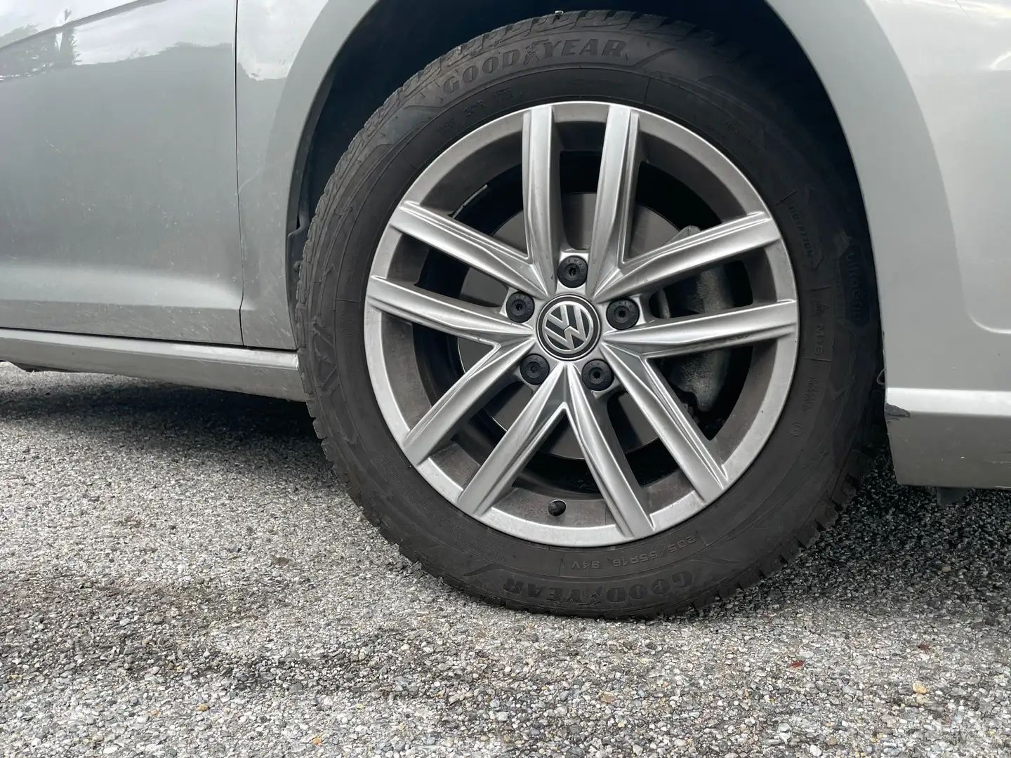 Volkswagen Golf 5p 1.6 TDI Business 115CV Argento - 2