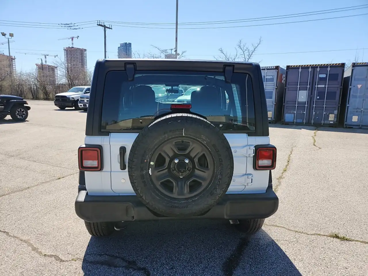 Jeep Wrangler снимка Jeep Wrangler