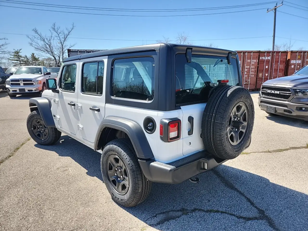 Jeep Wrangler снимка Jeep Wrangler