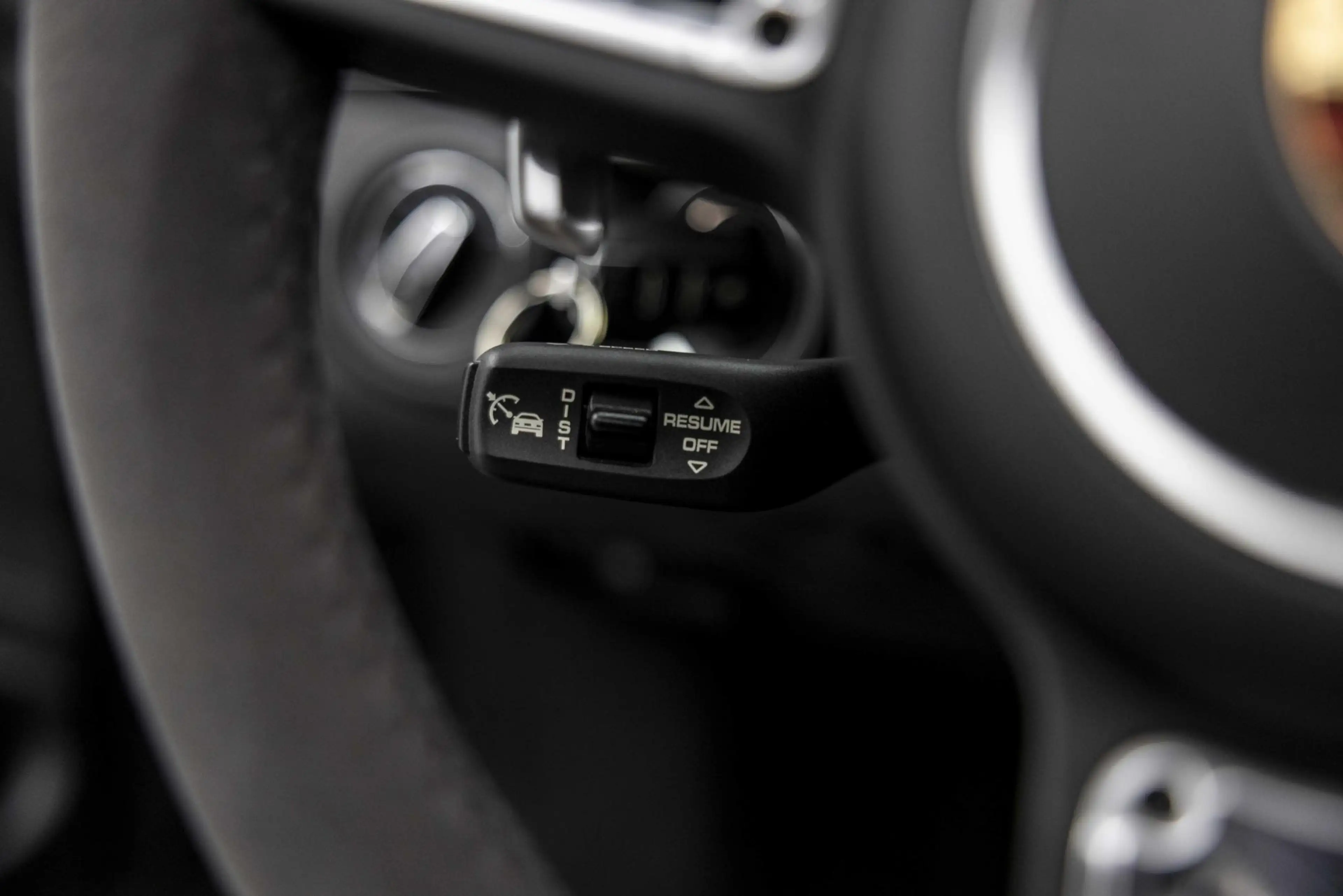 Porsche 991 991.2 - 3.0 TARGA 4 GTS PDK — photo 47