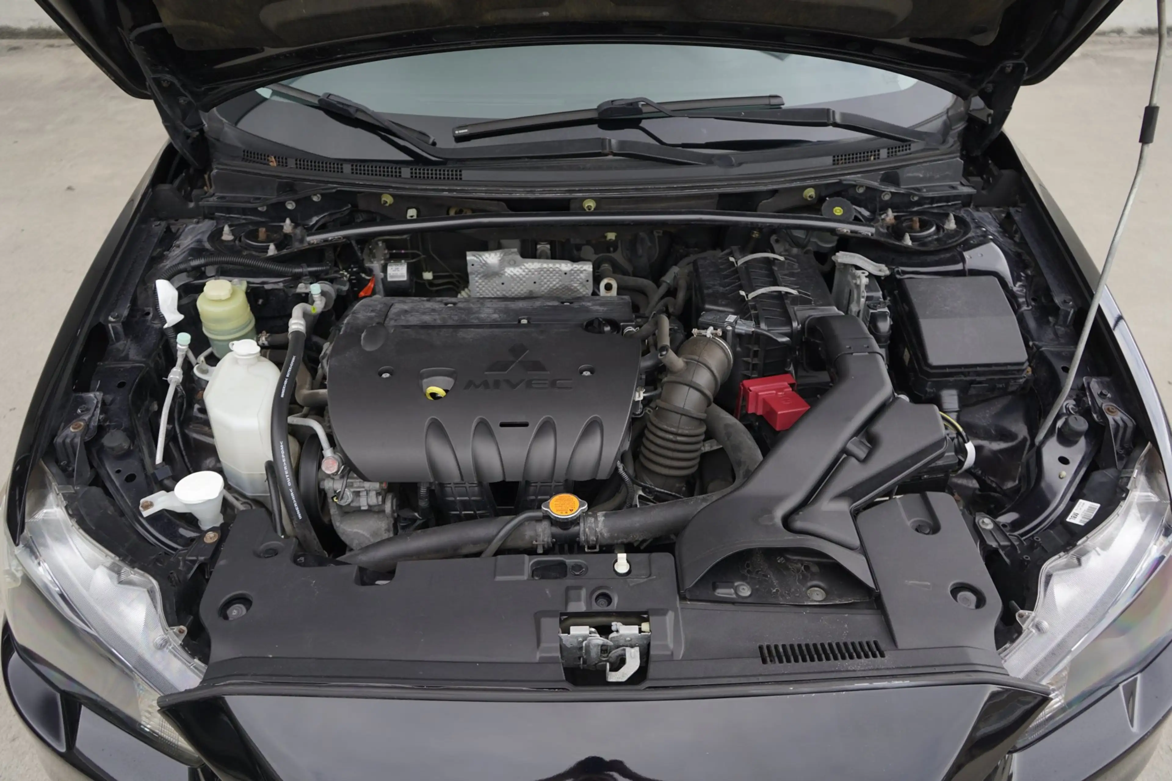 Mitsubishi Lancer Sportback 1.8 Instyle 143pk Airco 18 inch — photo 21