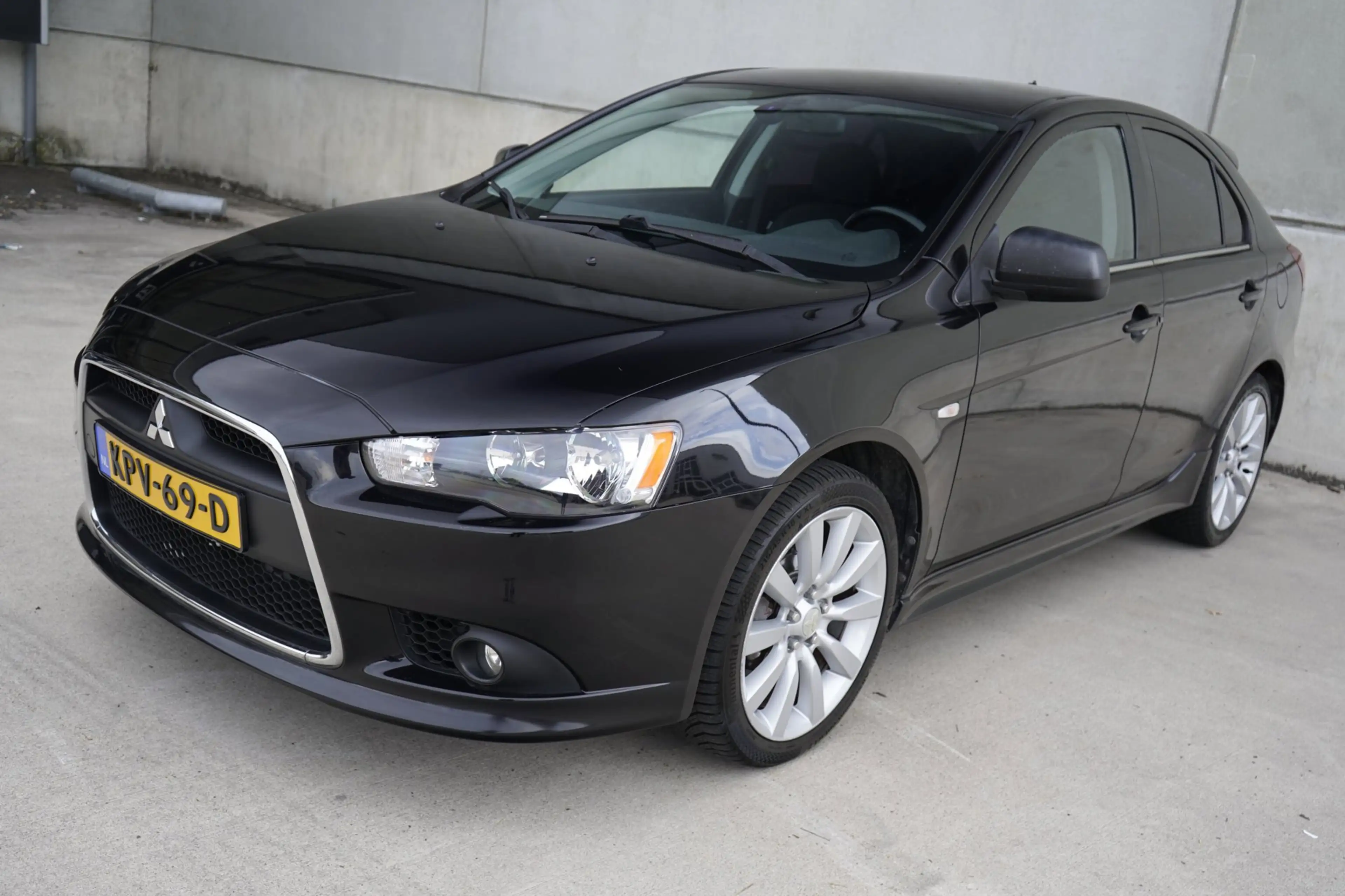 Mitsubishi Lancer Sportback 1.8 Instyle 143pk Airco 18 inch — photo 15