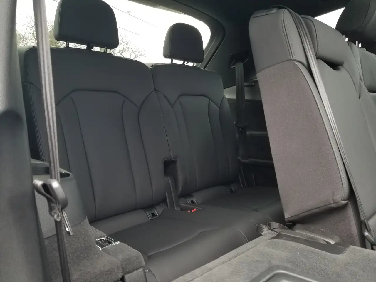 Audi Q7 photo Audi Q7