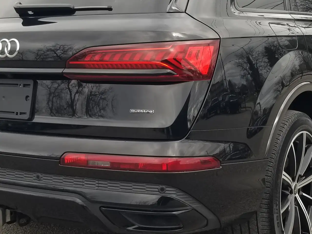 Audi Q7 photo Audi Q7