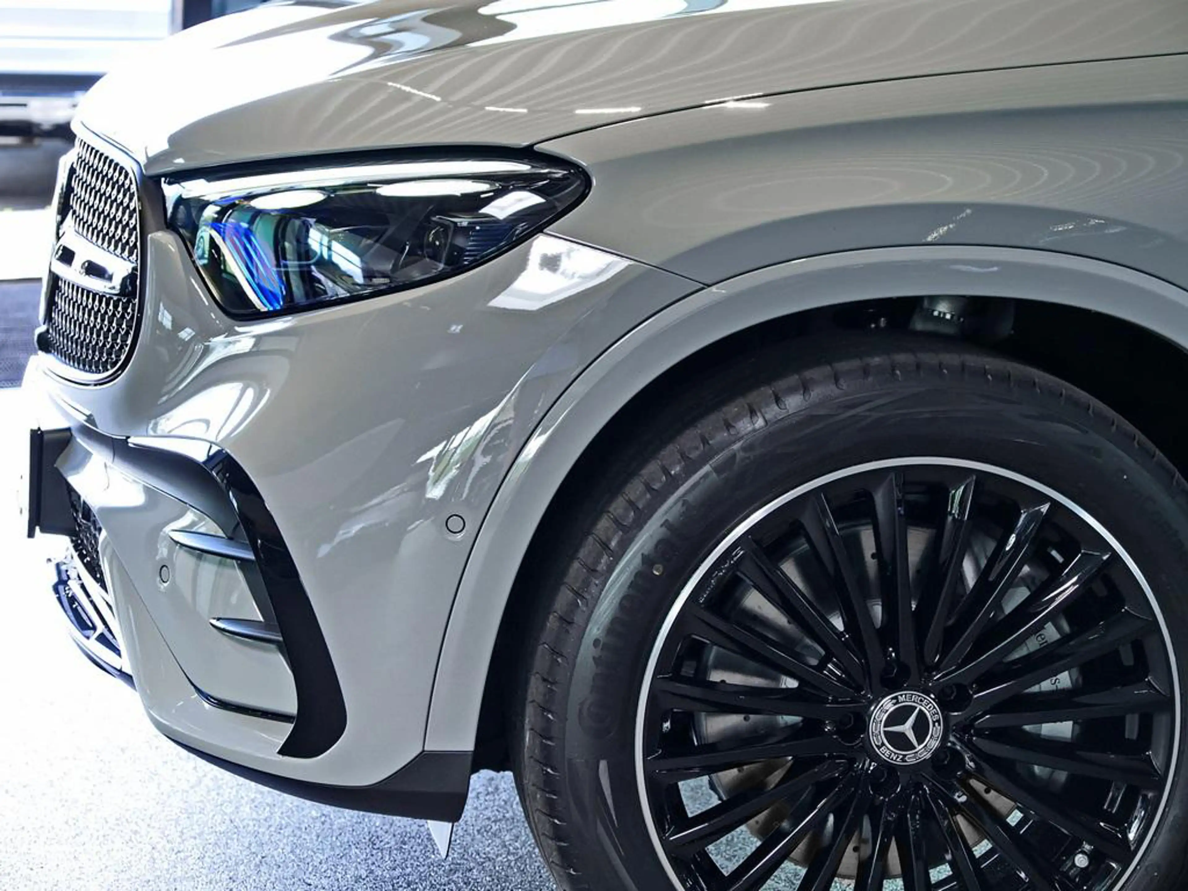 Mercedes-Benz GLC 450 d COUPE 4M AMG NIGHT PANO AHK 20Z — photo 4