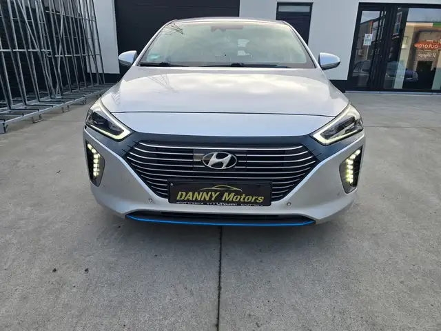 Hyundai IONIQ Ioniq HEV 1.6 GDi Executive ISG DCT