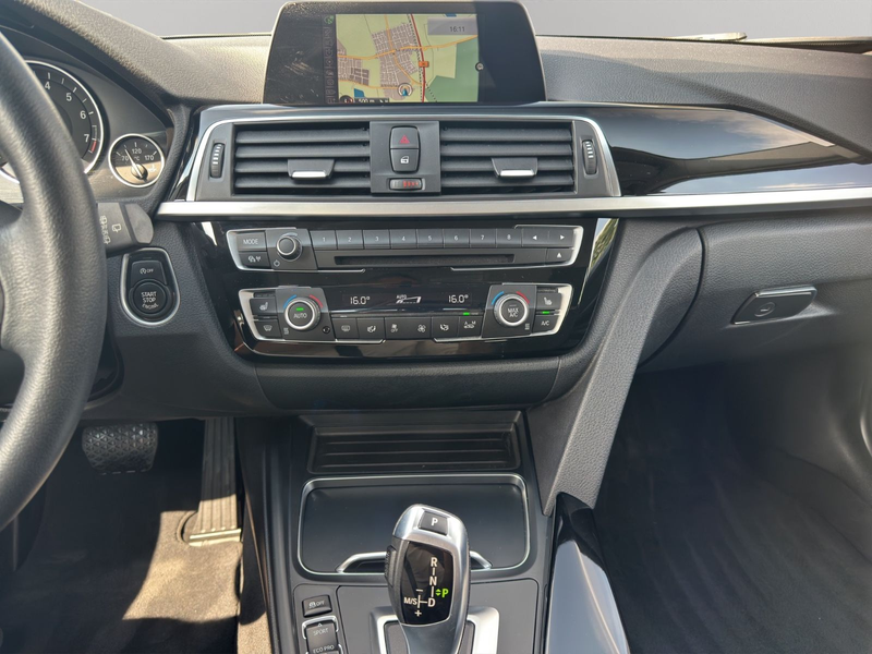 BMW 318 i Touring Advantage*Adapt.LED*Navi*Automatik — photo 14