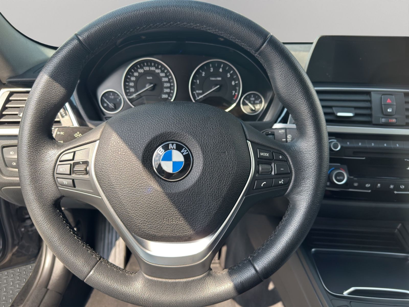 BMW 318 i Touring Advantage*Adapt.LED*Navi*Automatik — photo 10