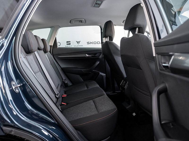 Skoda Karoq 1.0 TSI Clever AHK LED KESSY SHZ SMART- — photo 4