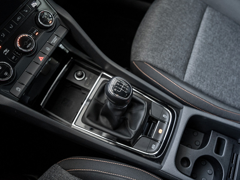 Skoda Karoq 1.0 TSI Clever AHK LED KESSY SHZ SMART- — photo 9