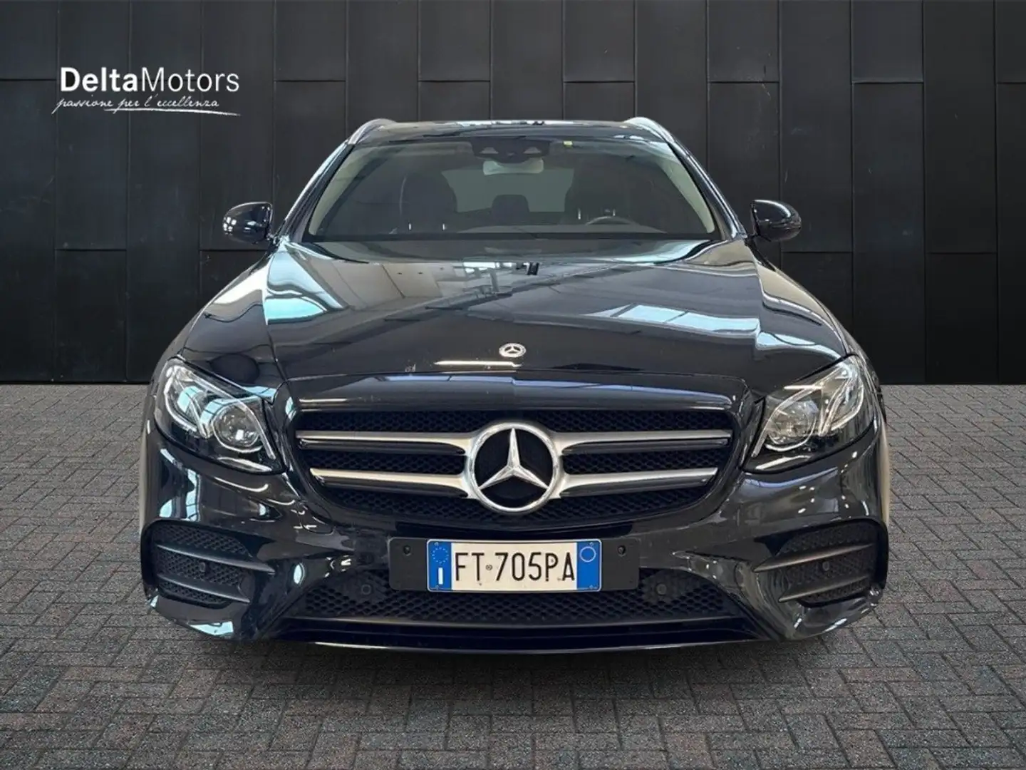 Mercedes-Benz E 220 - E SW 220 d Premium Plus 4matic auto Schwarz - 2