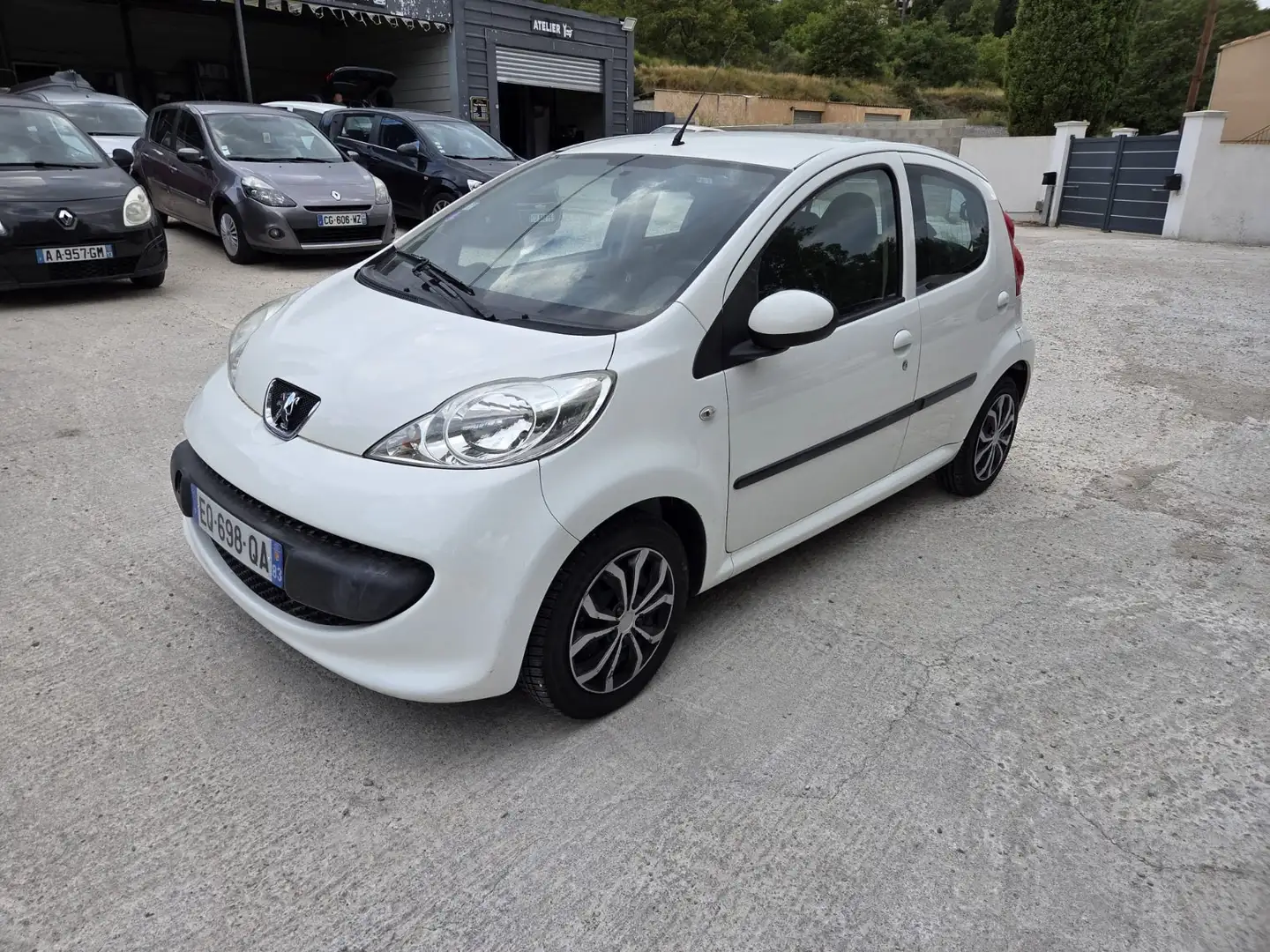 Peugeot 107 Urban Blanc - 2