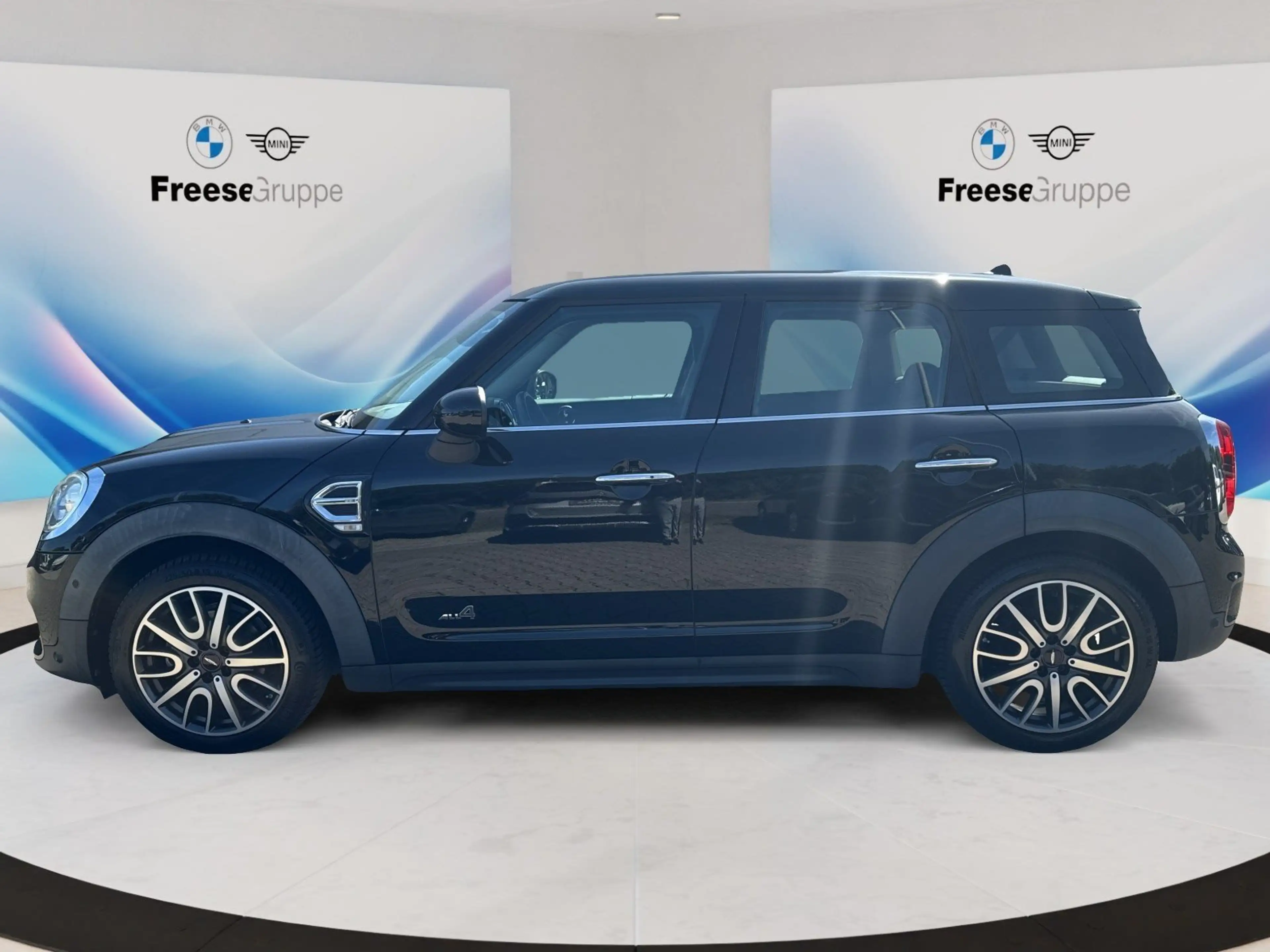 MINI Cooper Countryman Cooper ALL4 Countryman PANO XDRIVE SPORTSITZE BT — photo 3