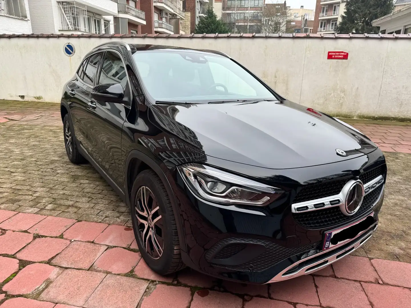 Mercedes-Benz GLA 200 4-Matic Luxury Line Noir - 1