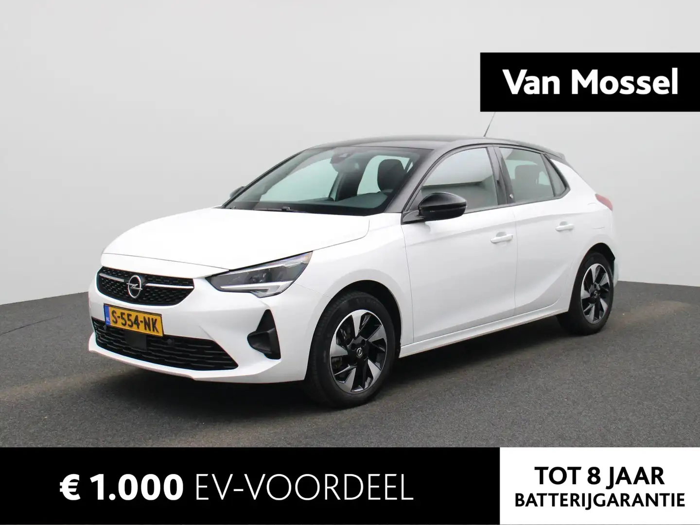Opel Corsa-e GS-Line 50 kWh | Navigatie | Climate control | Par Wit - 1