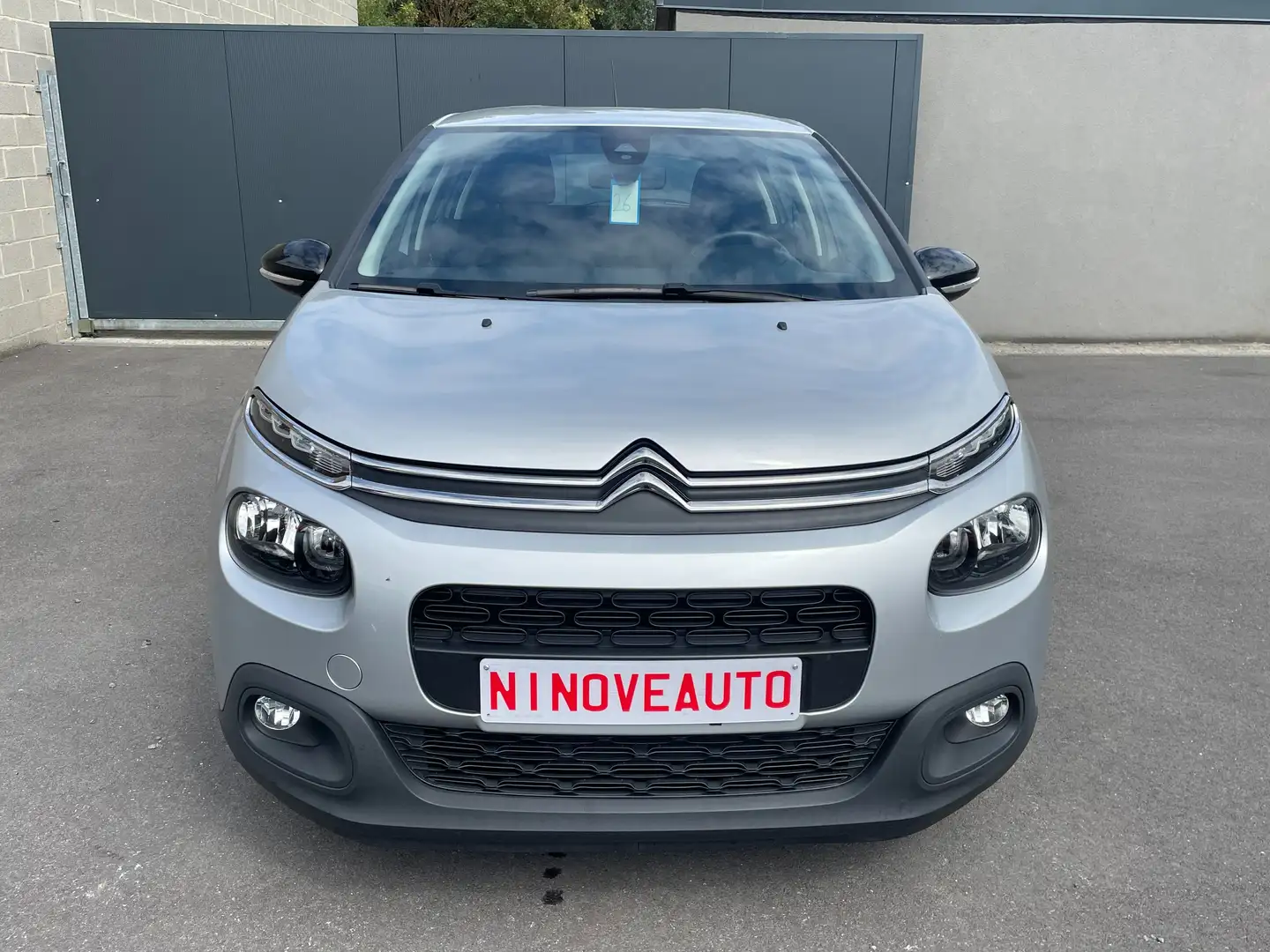 Citroen C3 1.6d BlueHDi Shine*NAV BLUETH AIRCO USB CRUIS CONT Grijs - 2