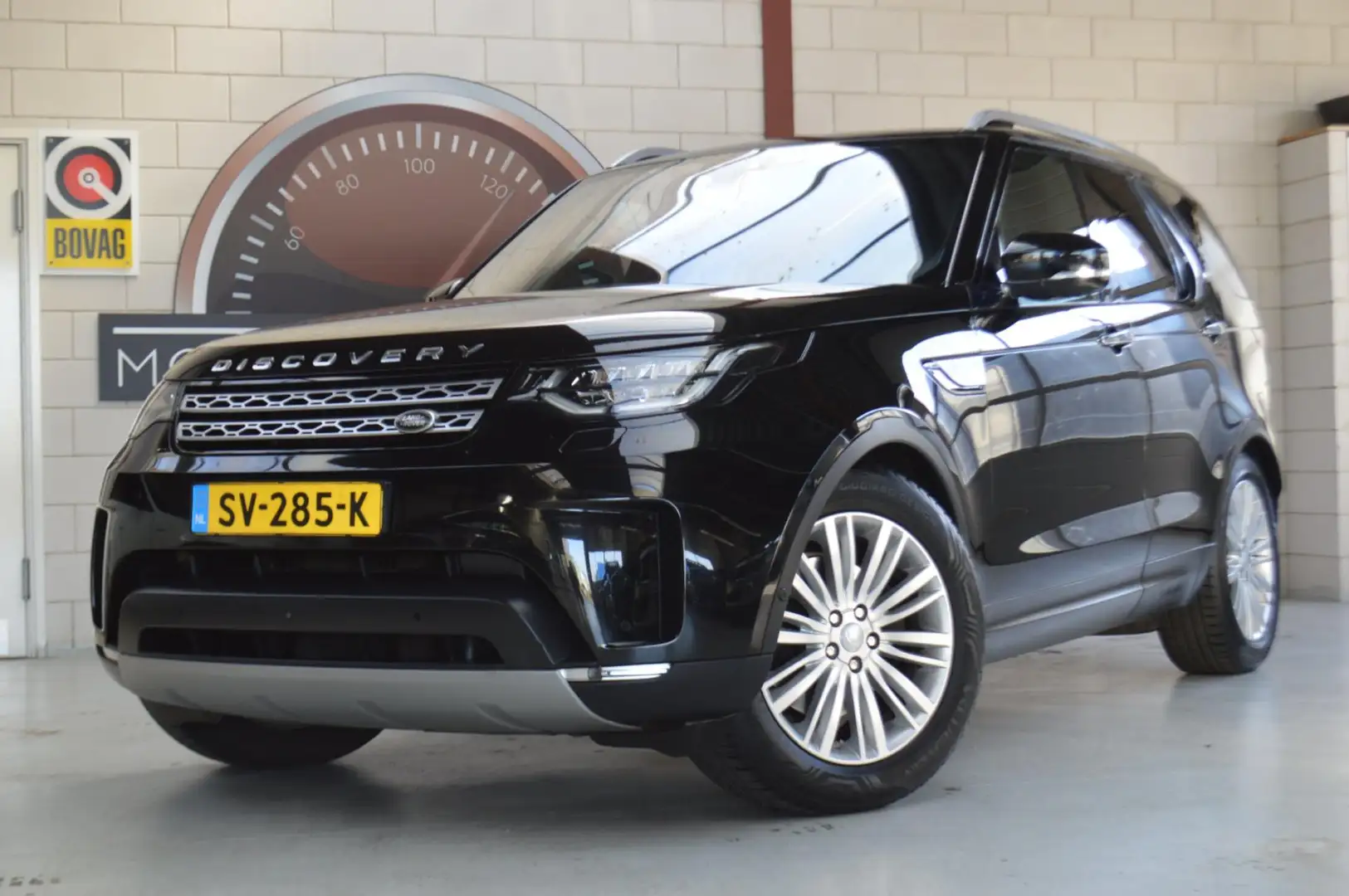 Land Rover Discovery 3.0 260PK First Edition 7p. DEALERONDERH, FULL-OPT Nero - 2