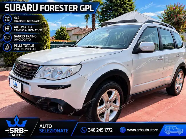 Subaru Forester 2.0 XS * GPL * AUTOMATICO * GANCIO * TETTO * PELLE *