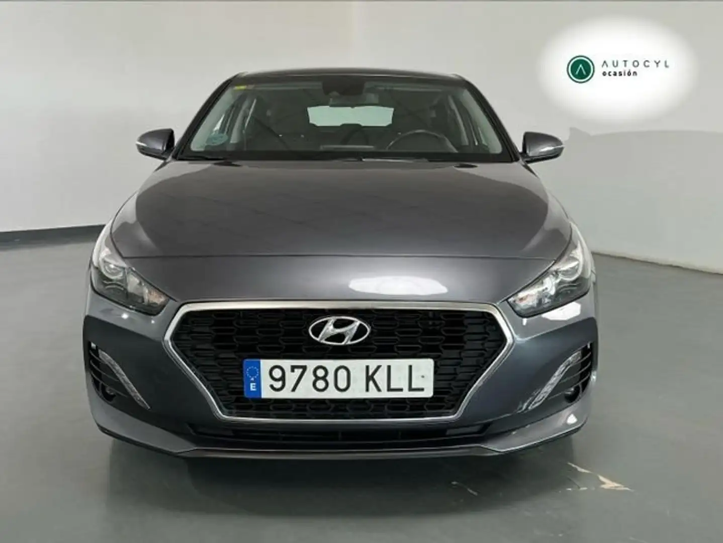 Hyundai i30 1.0 TGDI Klass Fastback Gris - 2