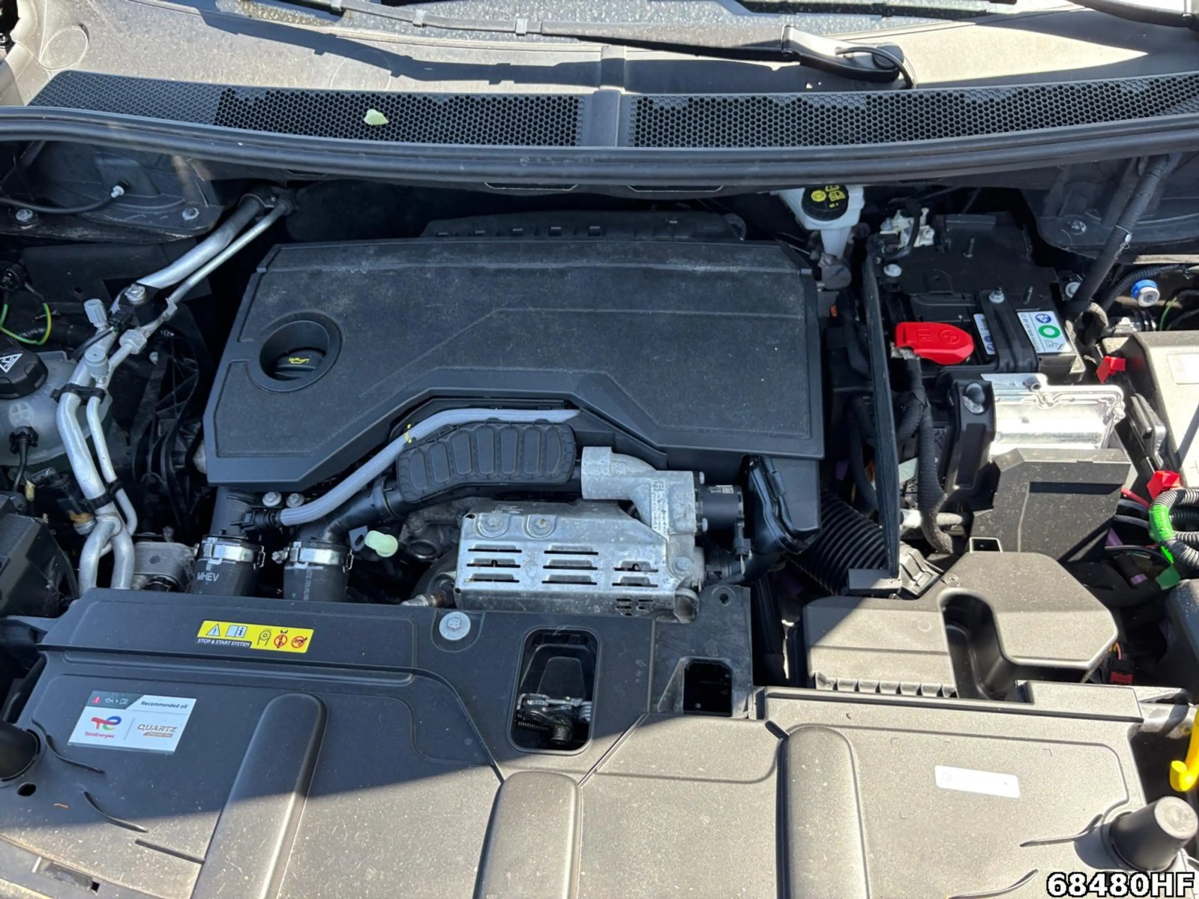 Peugeot 5008 1.2 Hybrid 136 Allure Pack — photo 7