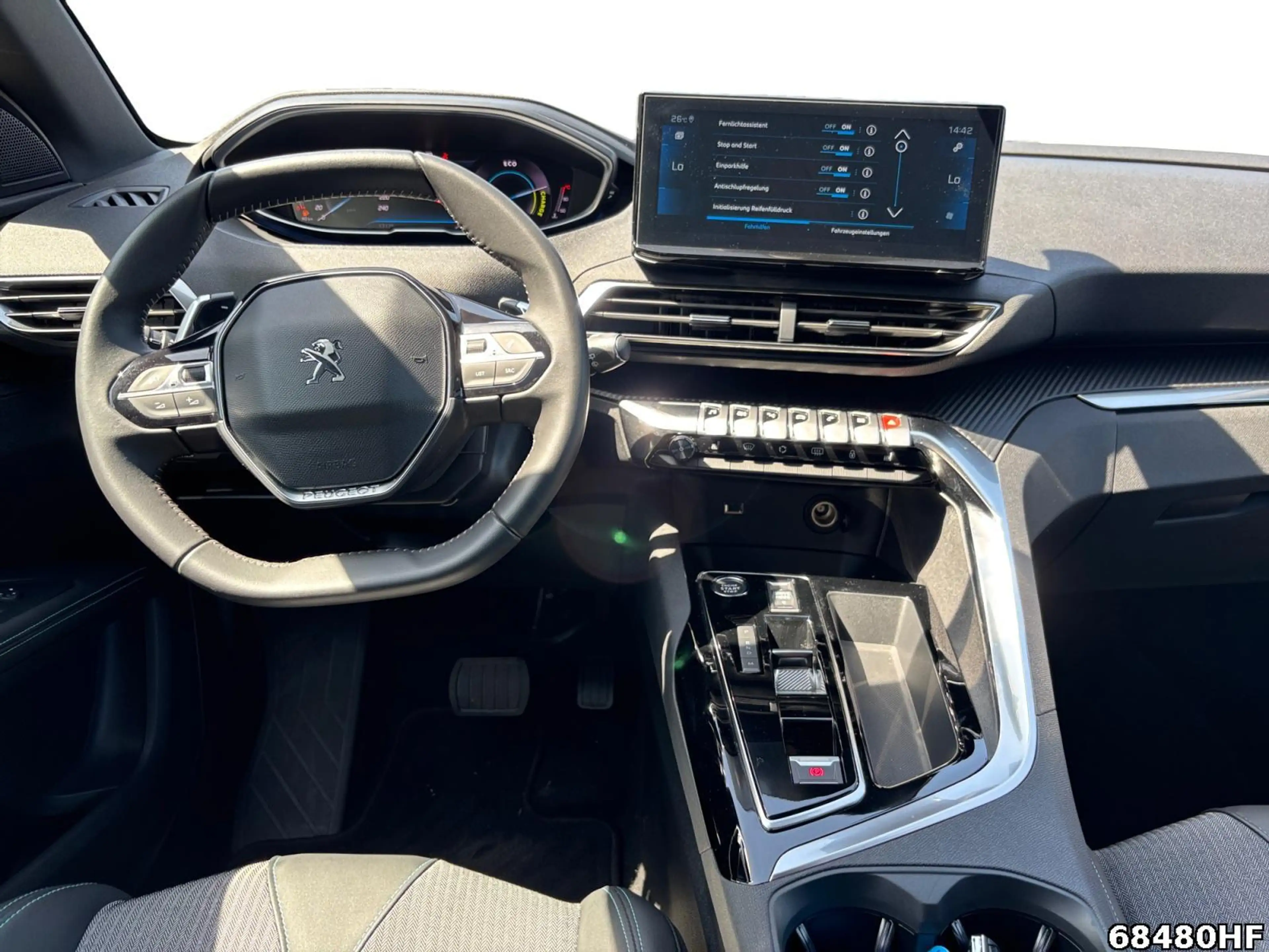 Peugeot 5008 1.2 Hybrid 136 Allure Pack — photo 8