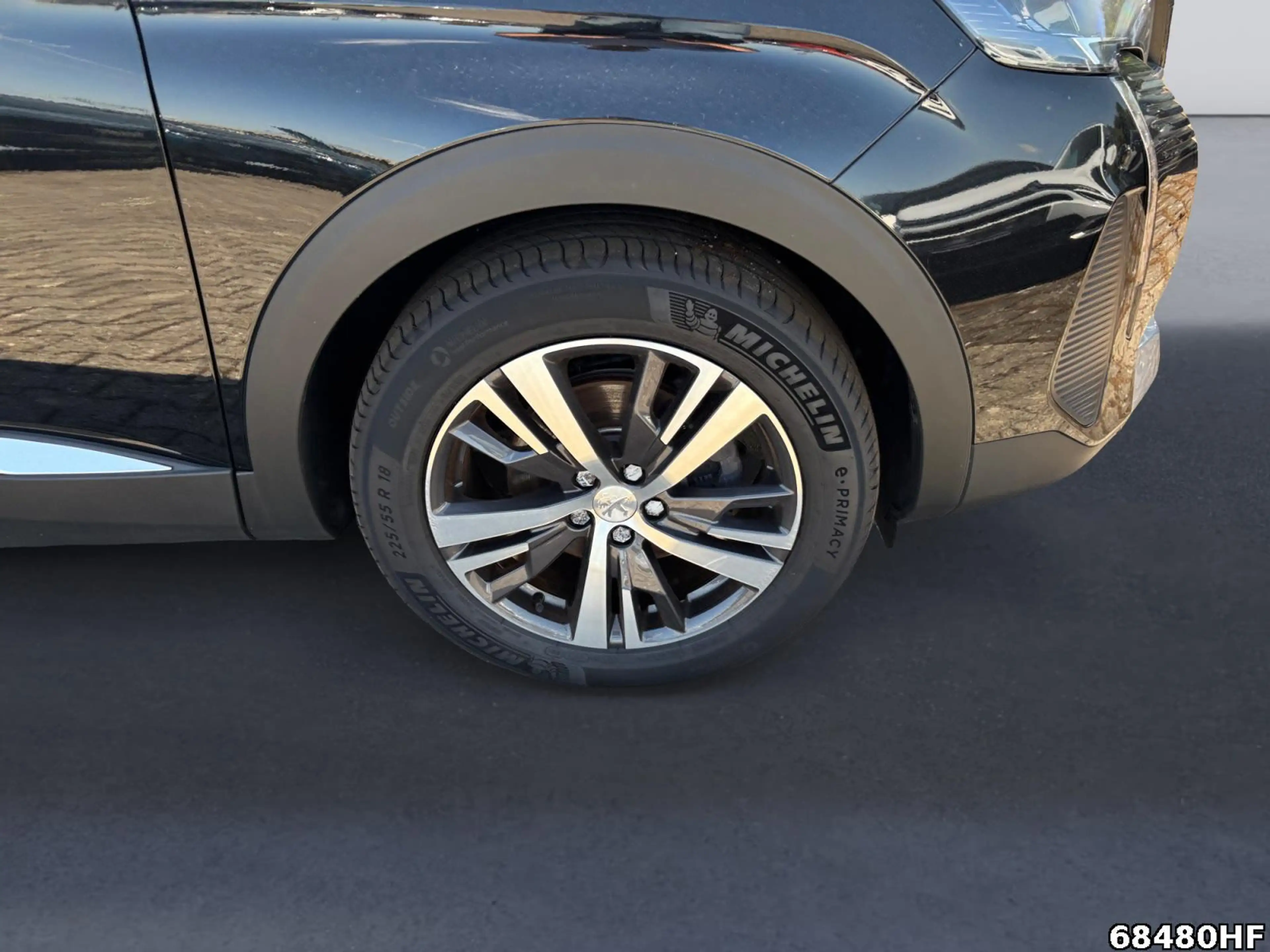 Peugeot 5008 1.2 Hybrid 136 Allure Pack — photo 5