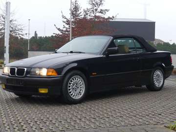 i Cabriolet E36 **Dealeronderhouden**