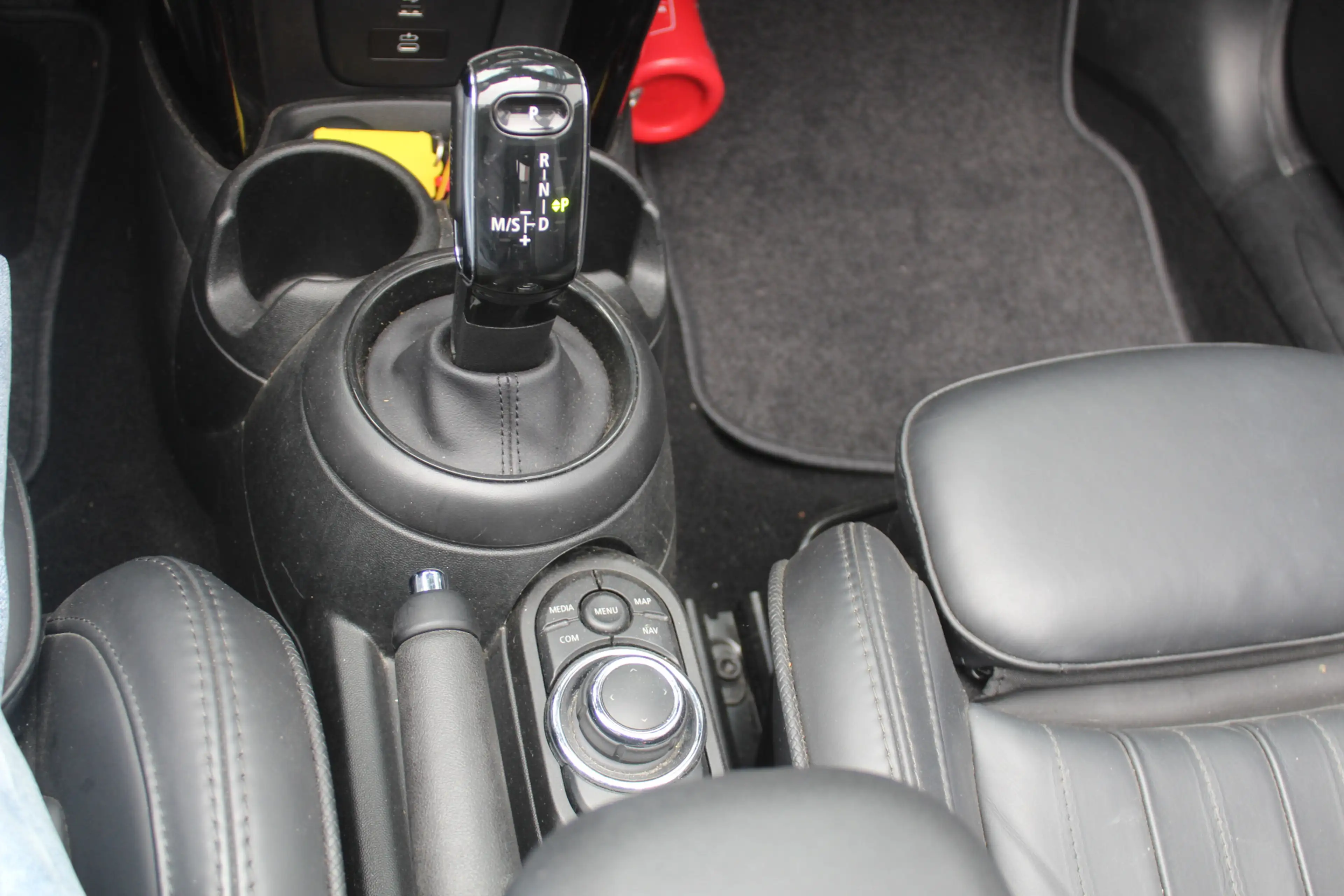 MINI Cooper Cabrio 1.5 Rockingham GT Stuur - en stoelverwarming l H/K — photo 13
