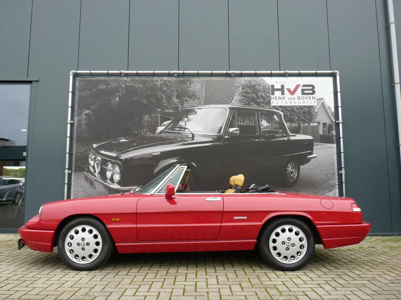 Alfa Romeo Spider 2.0, foto 4