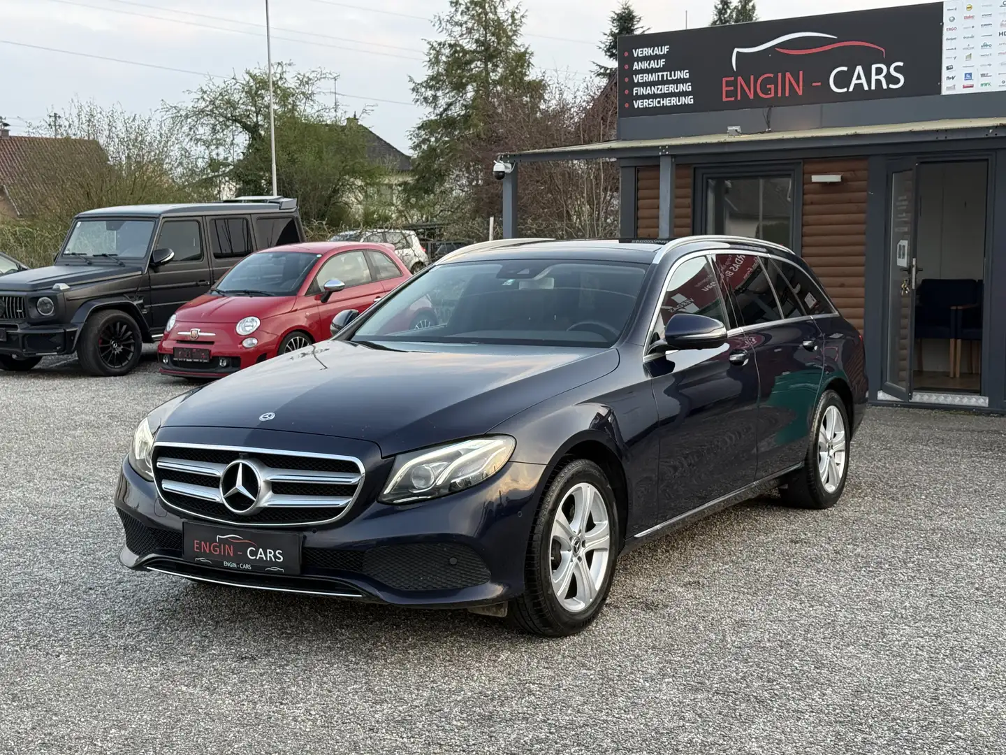 Mercedes-Benz E 220 d T All-Terrain 4MATIC Aut. Blau - 1