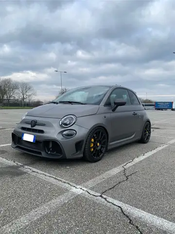 Abarth 595 Competizione