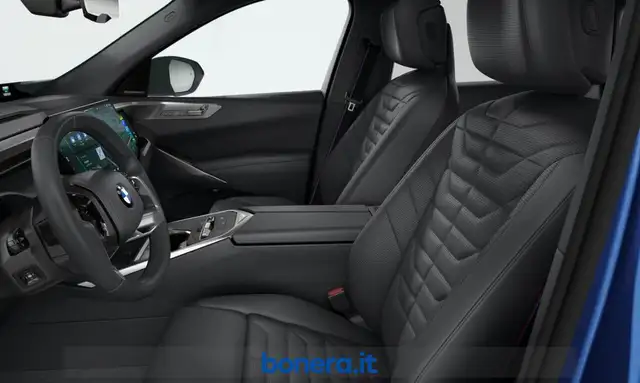 BMW X5 view 4