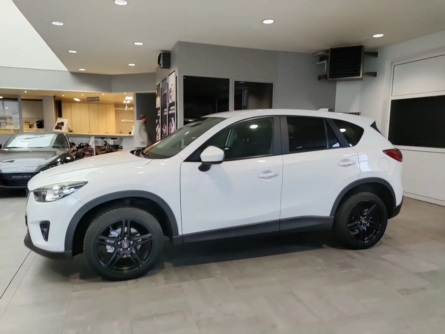 Mazda CX-5 2.0 SKYACTIV-G *Sendo* Weiß - 2