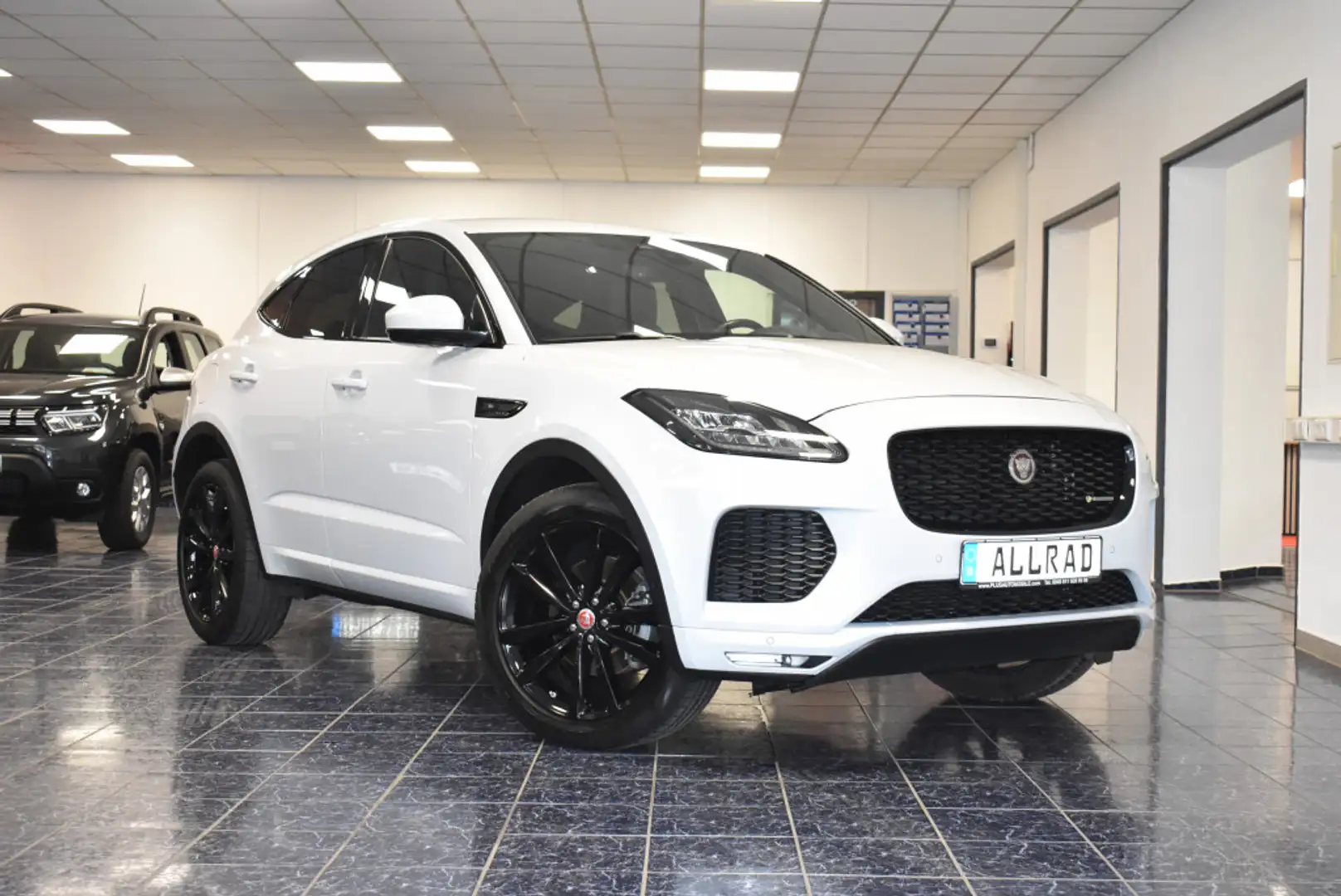 Jaguar E-Pace R-Dynamic SE AWD Navi Led Leder Kamer Blanco - 1