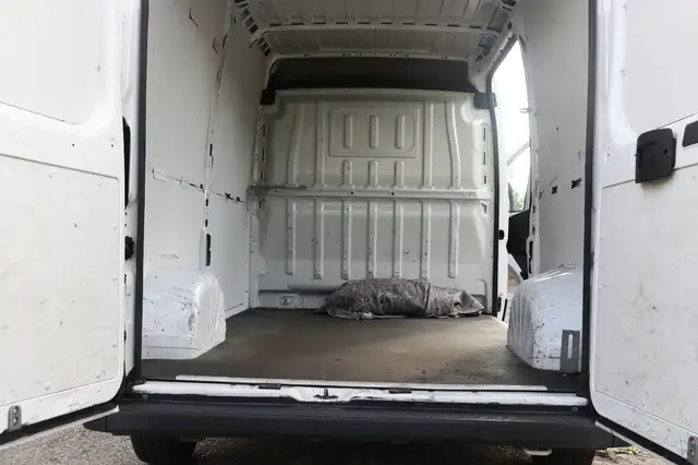 Fiat Ducato view 9