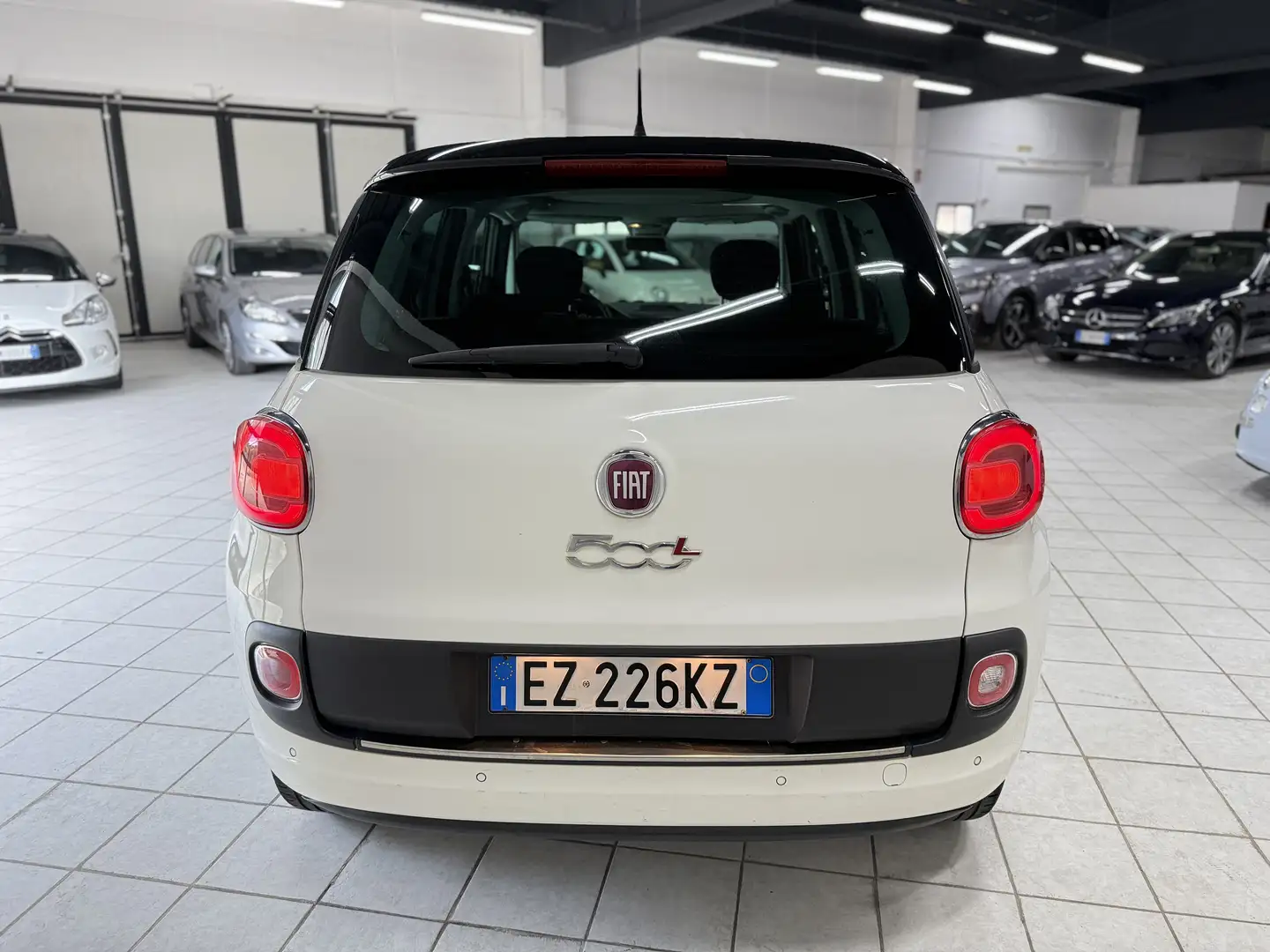 Fiat 500L 1.6 mjt Lounge 120cv 🆗NEOPATENTATI🆗 Fehér - 2