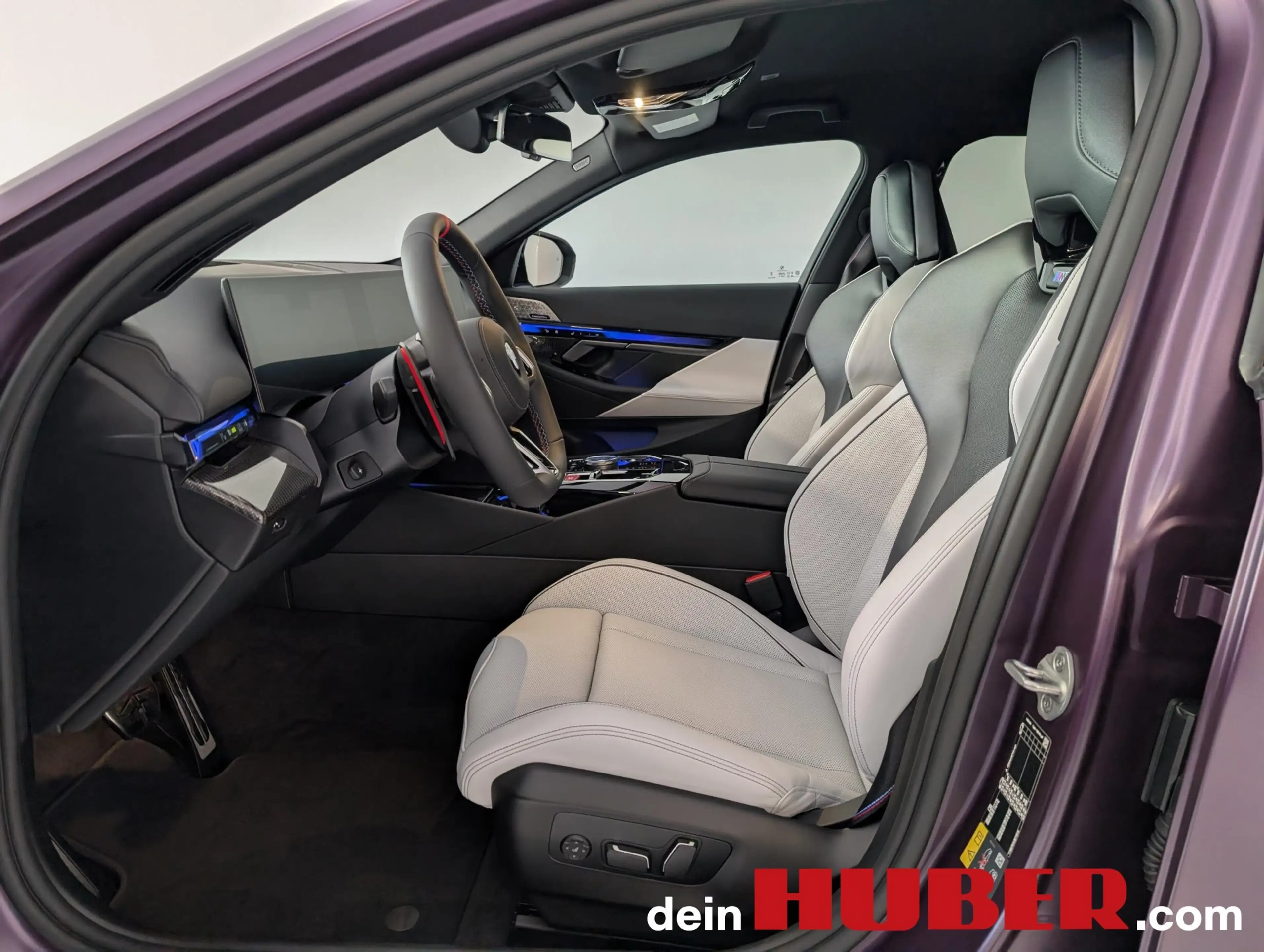 BMW M5 — photo 9