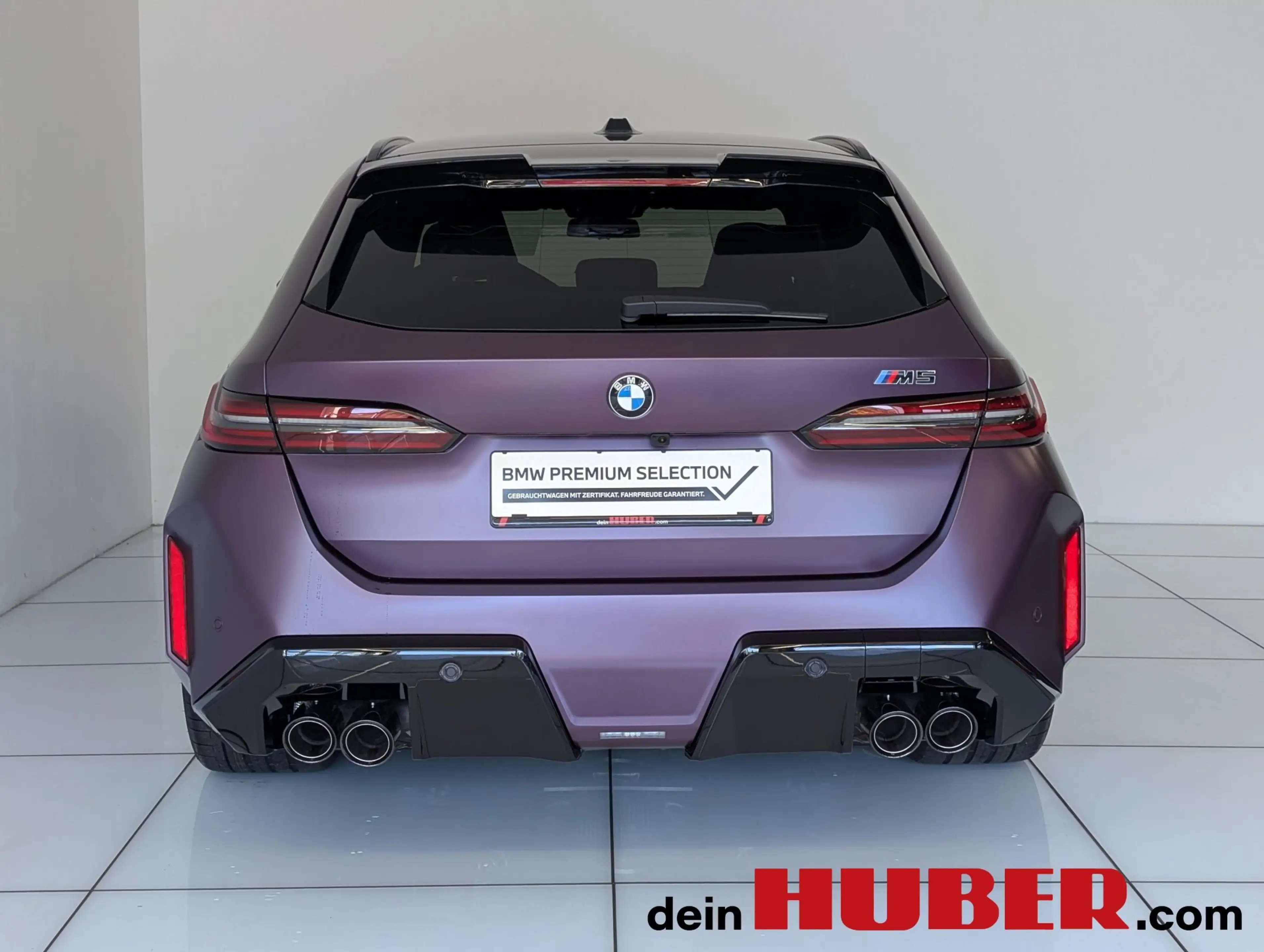 BMW M5 — photo 7