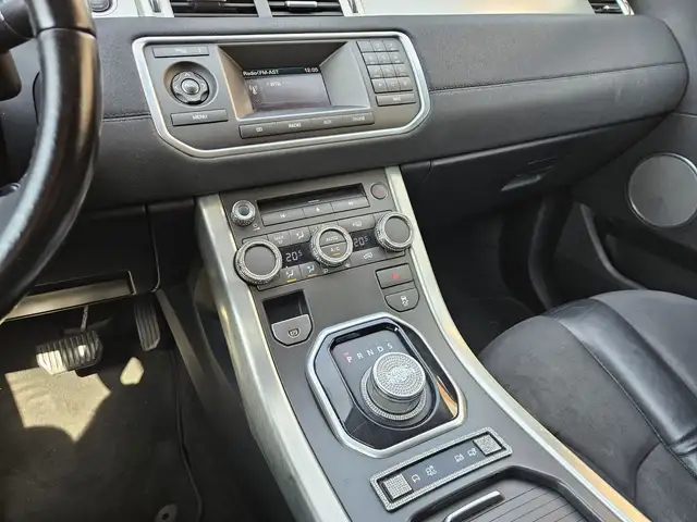 Land Rover Range Rover Evoque view 15