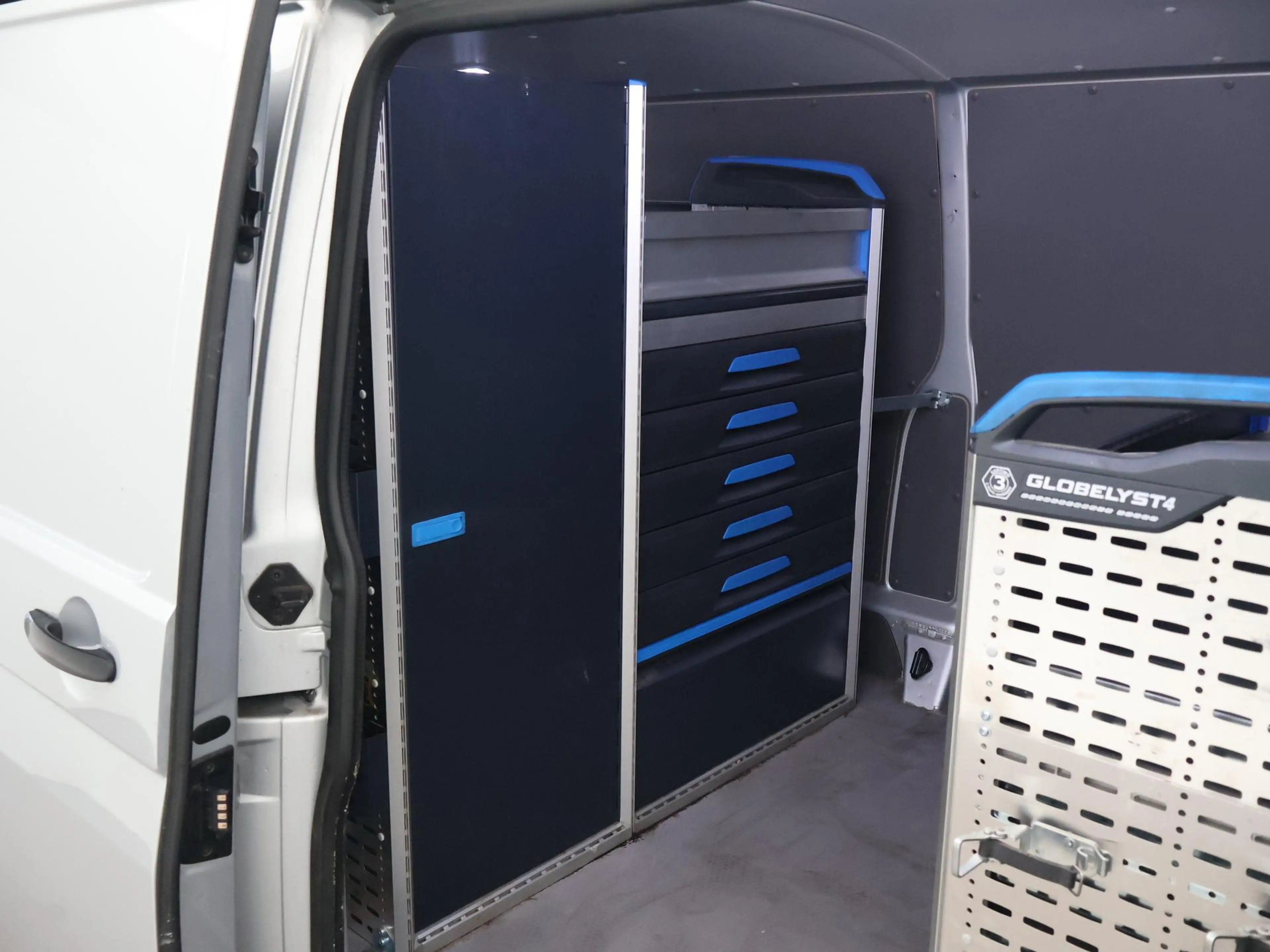 Volkswagen T6.1 Transporter 2.0 TDI L2H1 150 PK DSG AUT. + WP INRICHTING | GLO — photo 9