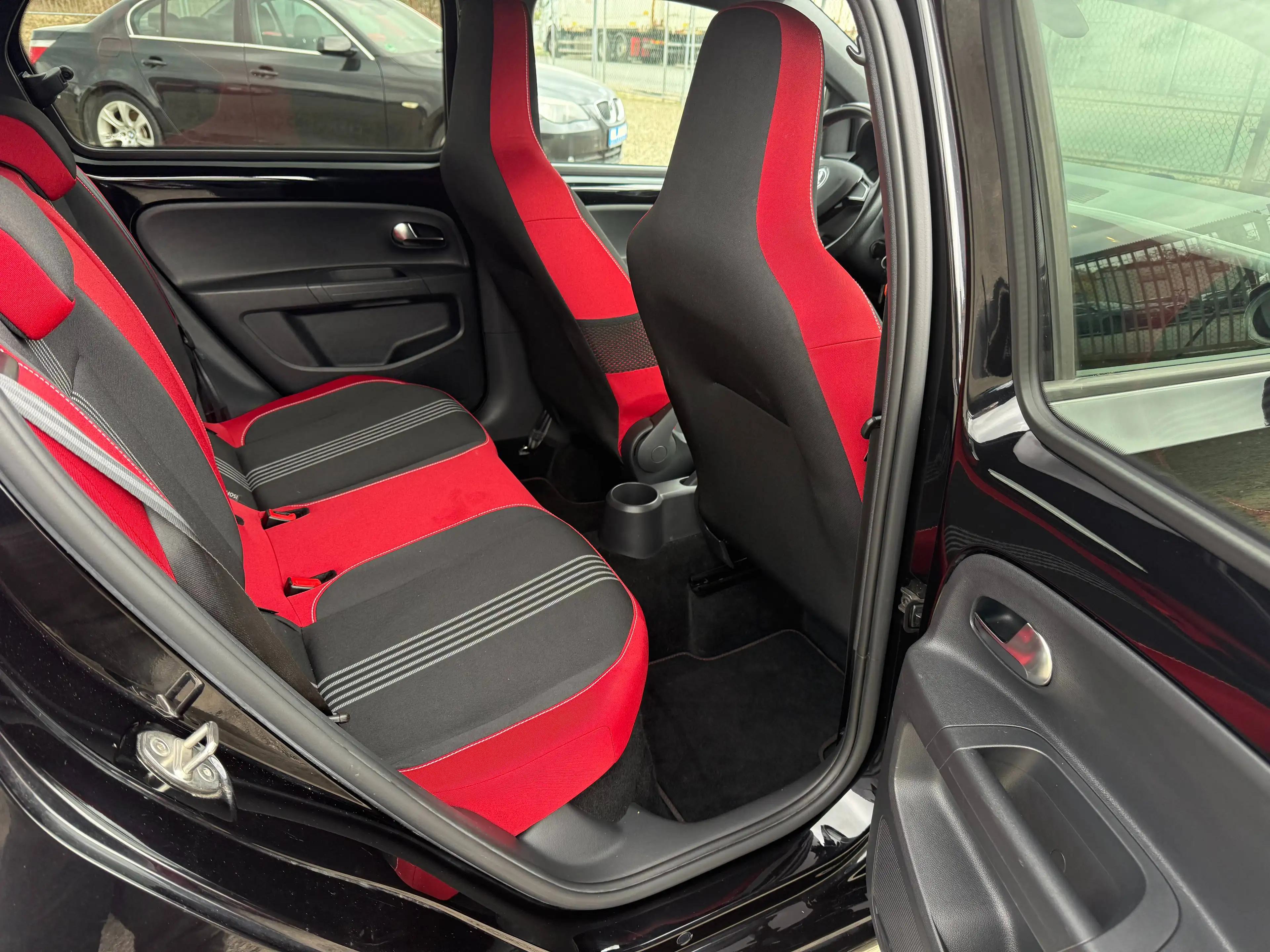 Skoda Citigo 1.0L *Monte Carlo* 52tKm *Klima*Navi.*TÜV NEU* — photo 13