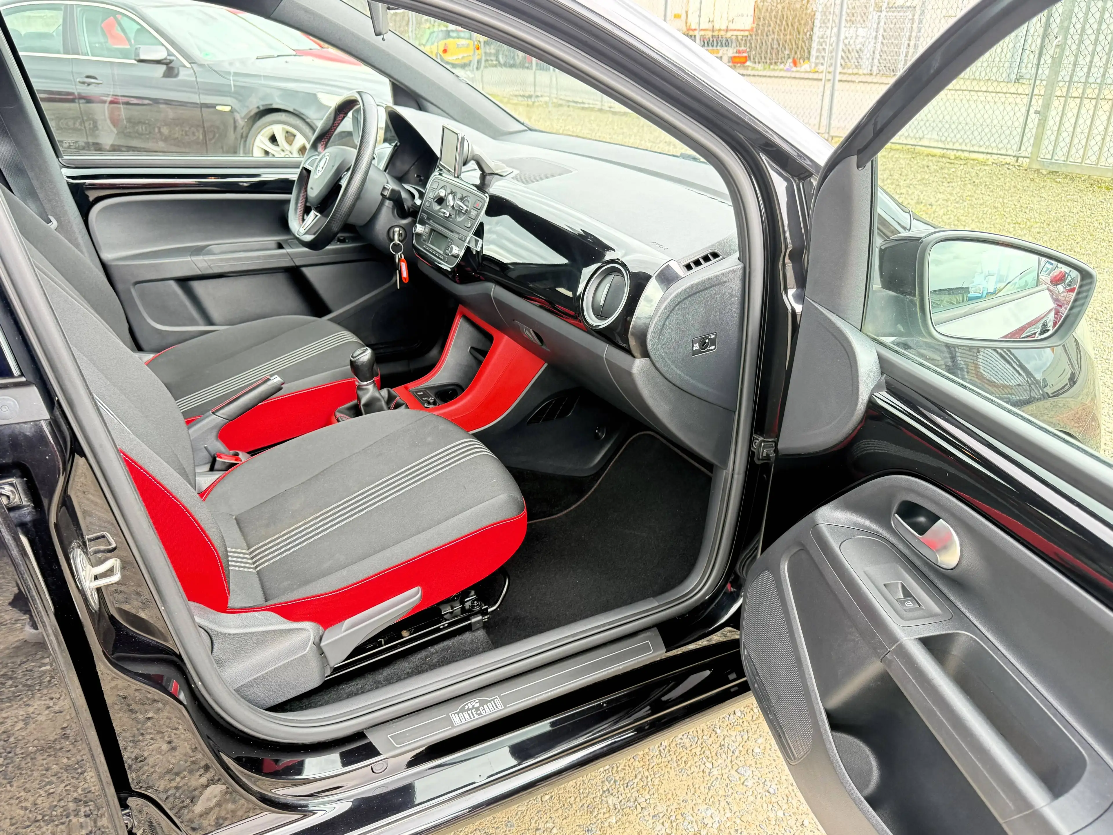 Skoda Citigo 1.0L *Monte Carlo* 52tKm *Klima*Navi.*TÜV NEU* — photo 11