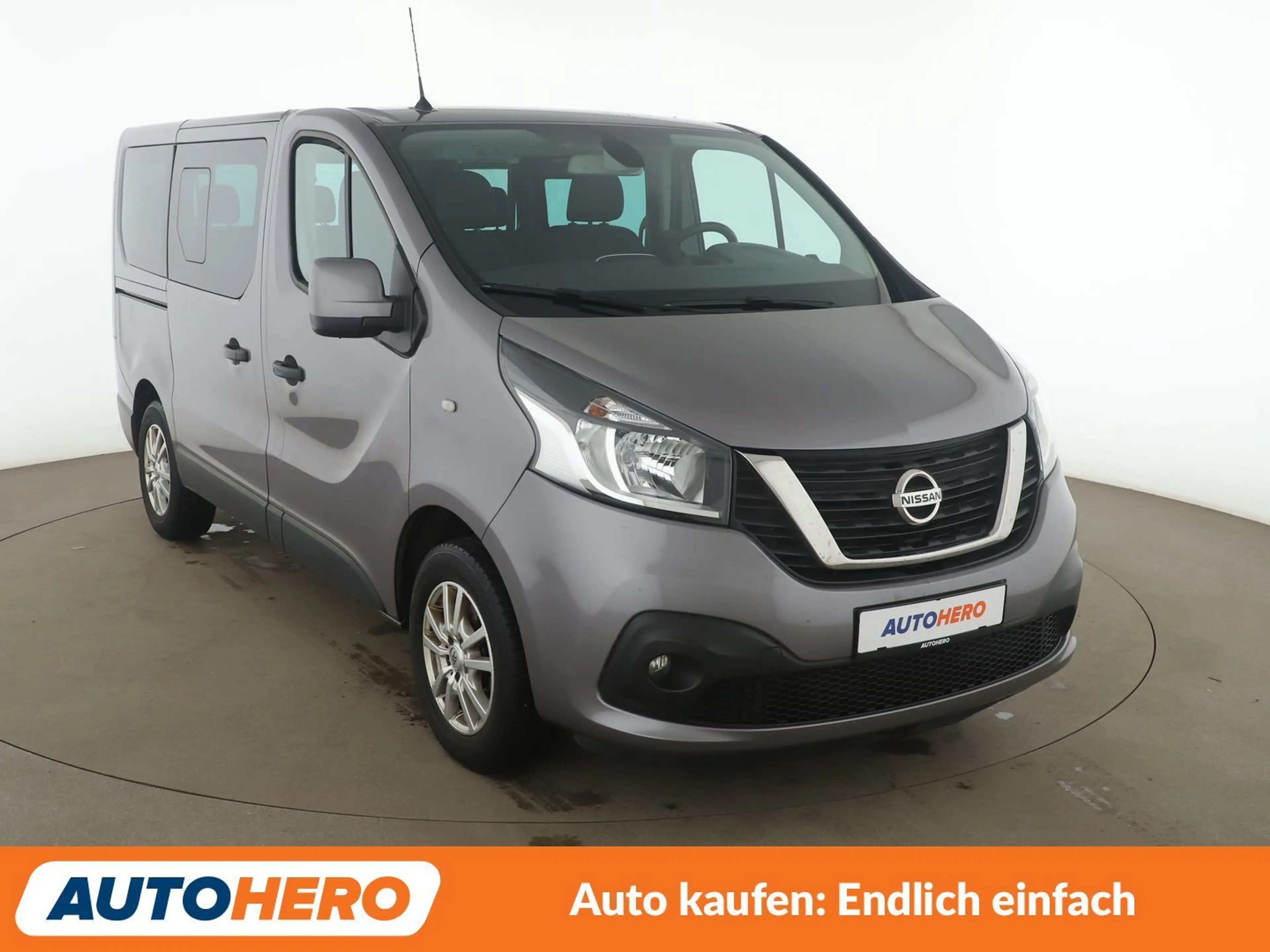 Nissan NV300 2.0 dCi L1H1 2,7t PREMIUM Aut.*NAVI*PDC*TEMPO* — photo 8