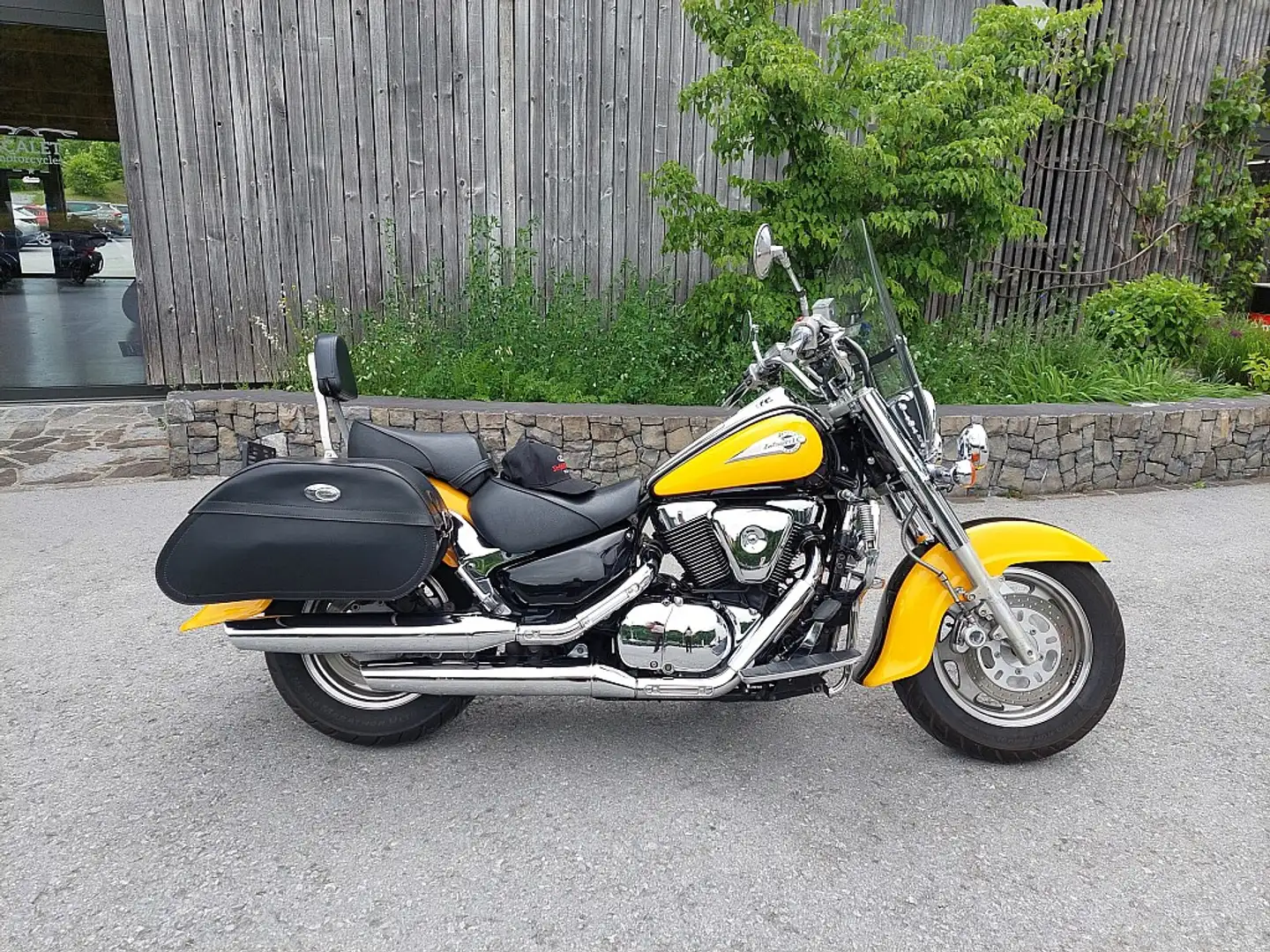 Suzuki Intruder VL 1500 - 1