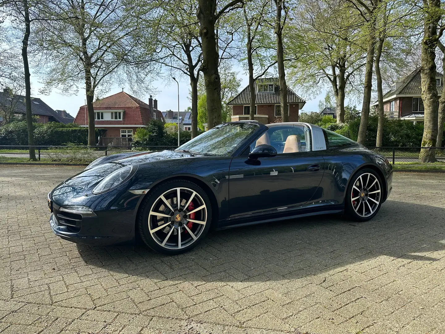 Porsche 911 Targa 4S plava - 1