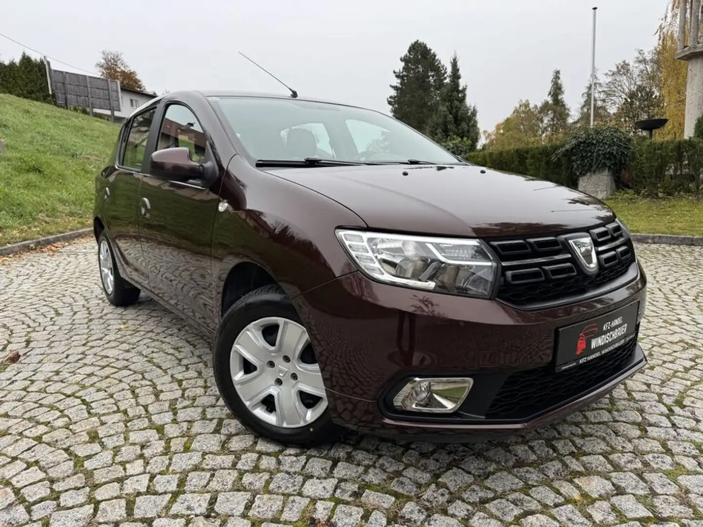 Dacia Sandero Supreme KLIMA Brun - 1